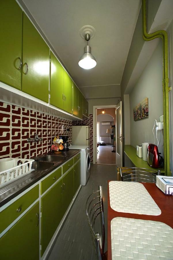 Cosy Apartment 51 , Pagrati Athens Exterior photo